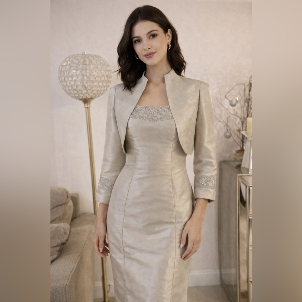 THEIA SET of strapless dress and jacket size 4